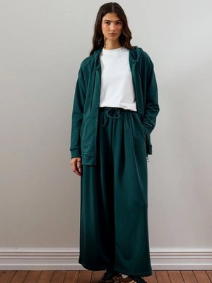 Ceylan Otantik Zümrüt Yeşili İplik Uzun Fermuarlı Eşofman Takım