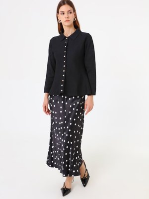 Refka Siyah A Form Gömlek Yaka Premium Triko Hırka