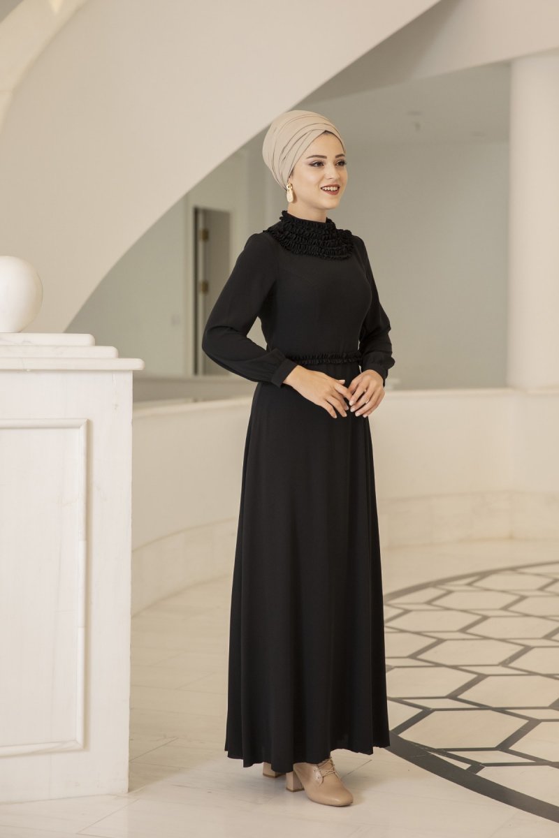 Al-Marah Siyah Eslem Elbise