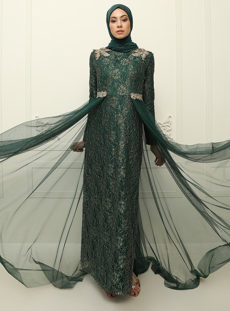 AYŞE MELEK TASARIM Zümrüt Yeşili Dantel Detaylı Güpürlü Abiye Elbise