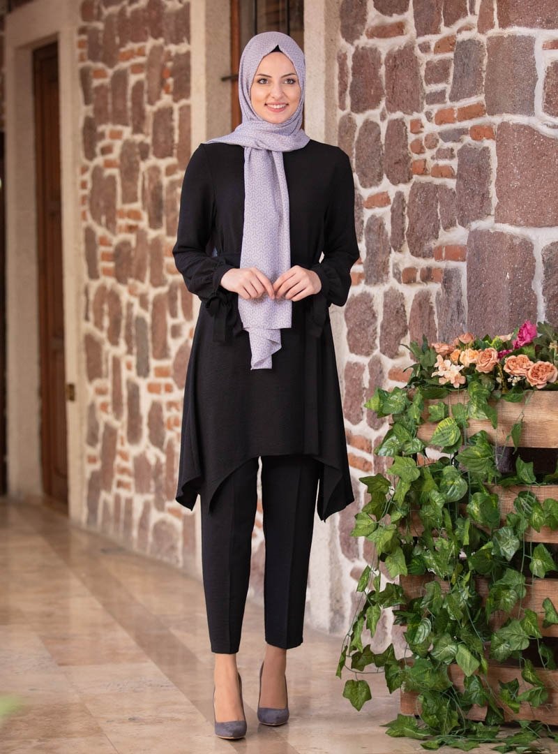 Fashion Showcase Design Siyah Aerobin Kumaş Çapraz Tunik&Pantolon İkili Abiye Takım