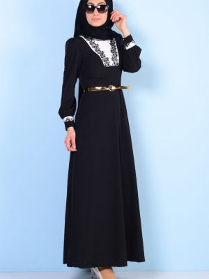 Sefamerve Siyah Güpür Detaylı Krep Elbise