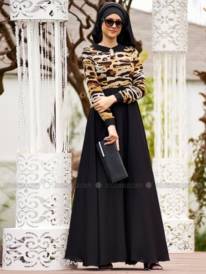 Nilüfer Kamacıoğlu Siyah Etekli Leopar Şifon Elbise