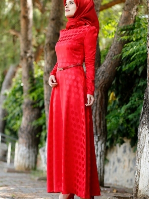 Sefamerve Kırmızı Puantiyeli Abiye Elbise