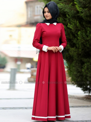 Nurgül Çakır Kırmızı Lal Elbise