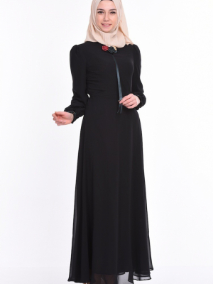 Sefamerve Siyah Yaka İşlemeli Şifon Elbise