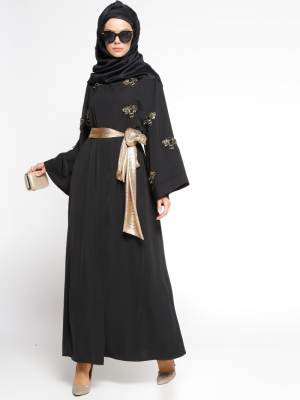 Mustafa Dikmen Siyah Taş Süslemeli Kuşaklı Abaya