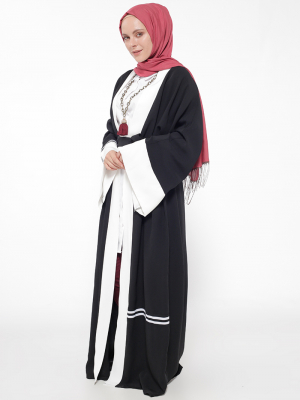 Meryem Acar Siyah Şeritli Abaya Ferace