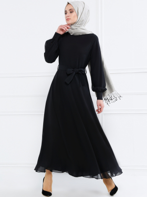 Refka Siyah Kuşaklı Şifon Elbise
