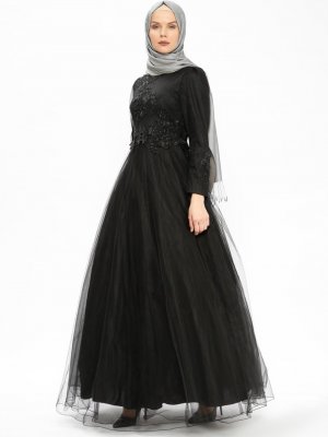 Nihan Siyah Güpür Detaylı Abiye Elbise