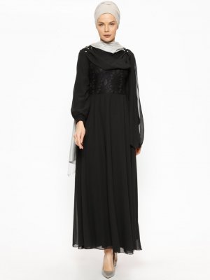 Butik Neşe Siyah Yakası Çiçek Detaylı Dantelli Abiye Elbise