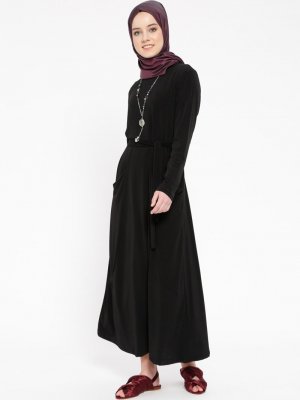 Nupel Siyah Cep Detaylı Kolyeli Elbise