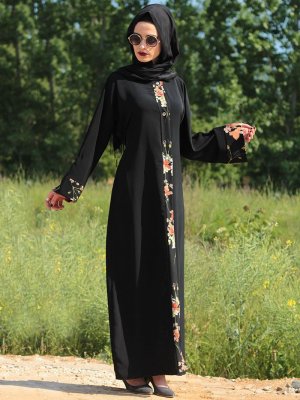Fatma Aydın Siyah Elbise Ferace