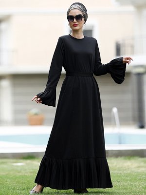 Myzen Siyah Düz Piliseli Merve Elbise