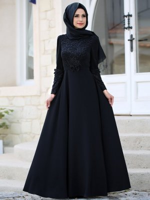 Gizem Kış Siyah Asil Elbise