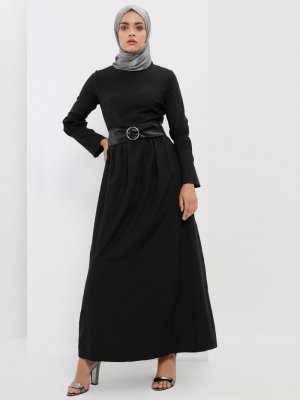 Refka Siyah Kolları Lastikli Elbise