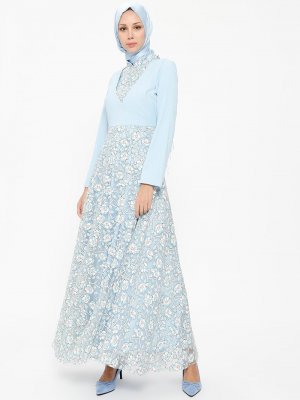 Nurbanu Kural Buz Mavisi Alara Çiçekli Elbise