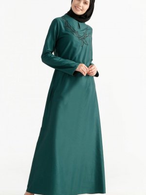 Sefamerve Zümrüt Yeşili Nakışlı Elbise