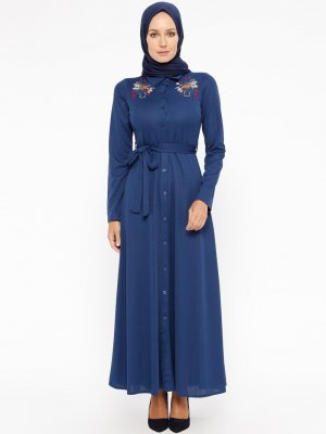 Laruj İndigo Nakışlı Boydan Düğmeli Elbise