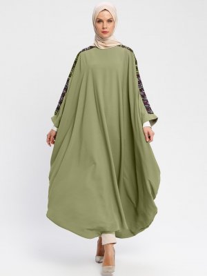 Filizzade Yeşil Kolları Detaylı Elbise