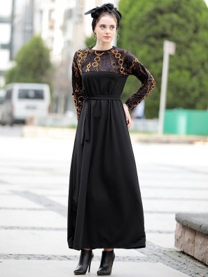 Selma Sarı Design Siyah Kadife Zincir Desen Garnili Rahat Kumaş Elbise