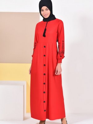 Sefamerve Kırmızı Düğme Detaylı Nakışlı Elbise