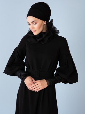Nihan Peker X Modanisa Siyah Balon Kol Detaylı Kemerli Elbise
