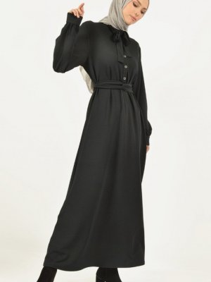 Sefamerve Siyah Düğmeli Kuşaklı Elbise