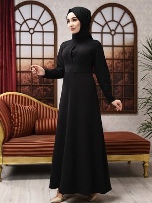 Sefamerve Siyah Önü Detaylı Kloş Elbise