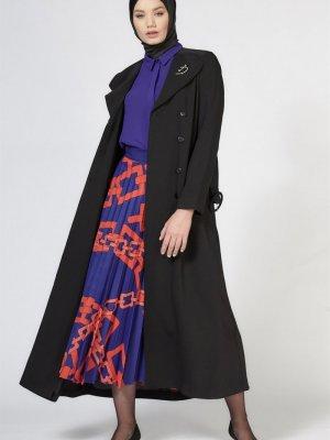 Armine Siyah Broş Detaylı Pardesü