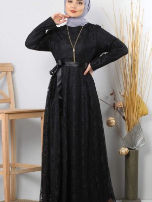Tesettür Dünyası Siyah Kolyeli Dantelli Abiye Elbise