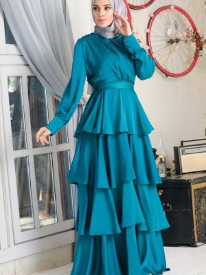 Neva Style Petrol Yeşili Fırfırlı Krep Saten Abiye Elbise